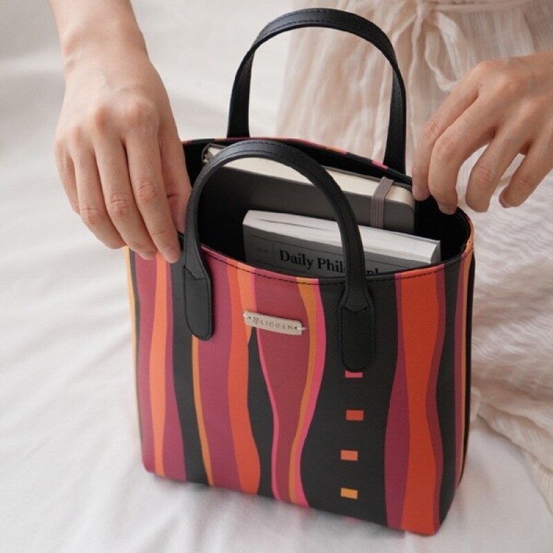 가방,클러치, 강릉자수, 핸드메이드,린넨, 파우치, 자수 클러치, 클러치, 파우치백, 리고엠, 미니 파우치, 토트백, 강릉바다의 일출, 강릉바다의 물결, 해송숲길, 경포대의 벚꽃, 여자가방, 동전지갑